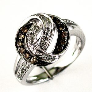 DIAMOND & MOCHA DIAMOND RING