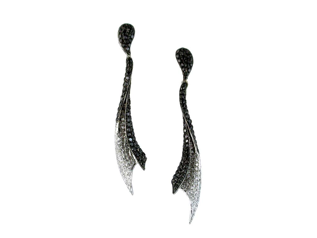 BLACK DIAMOND & DIA EARRING