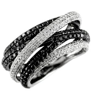 DIAMOND & BLAKE DIAMOND RING