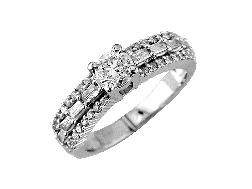 DIAMOND ENGAGEMENT RING
