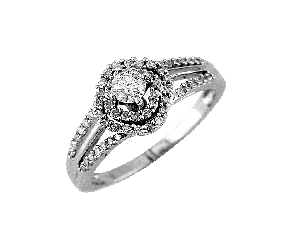DIAMOND ENGAGEMENT RING