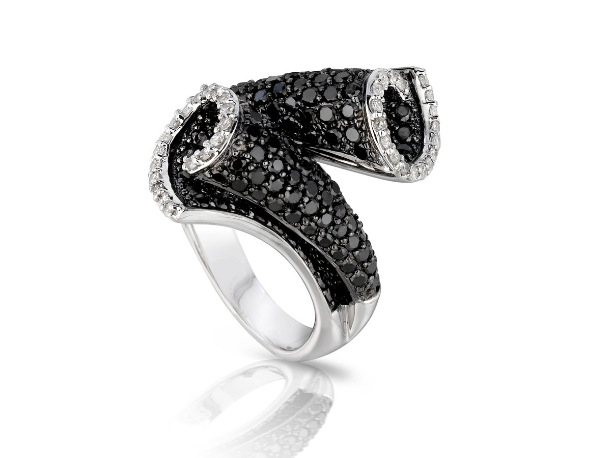 BLACK DIAMOND & DIAMOND RING
