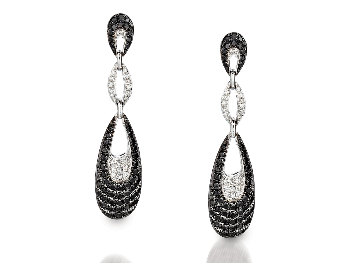 BLACK DIAMOND & DIA EARRING