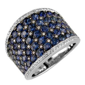 SAPPHIRE & DIAMOND RING