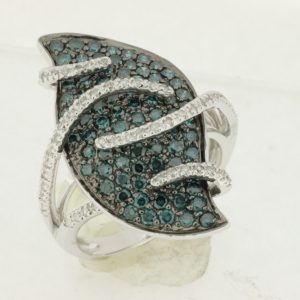 BLUE DIAMOND & DIAMOND RING