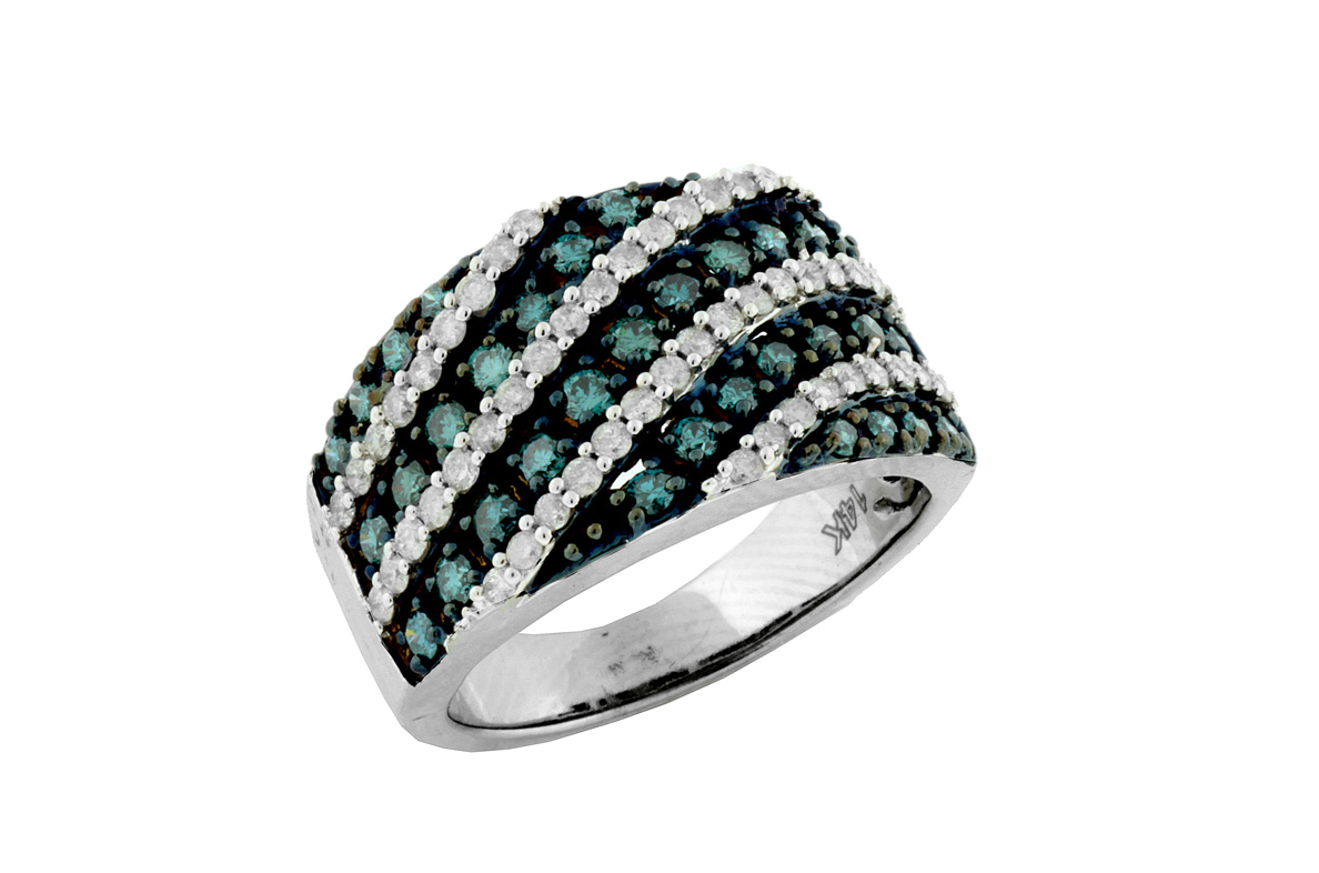 BLUE DIAMOND & DIAMOND RING