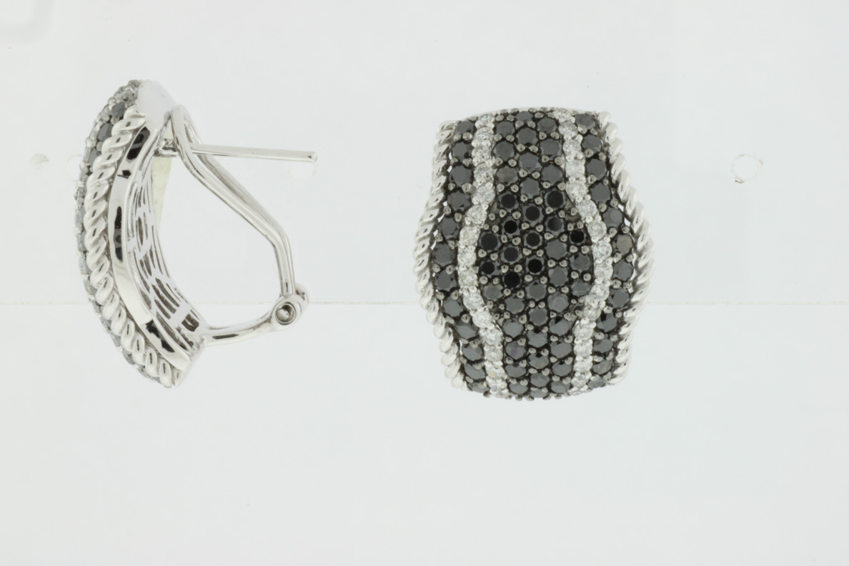 BLACK DIAMOND & DIA EARRING