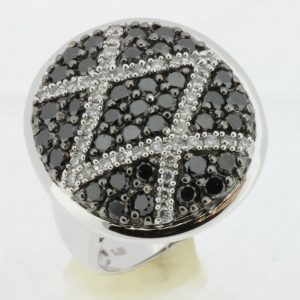 BLACK DIAMOND & DIAMOND RING
