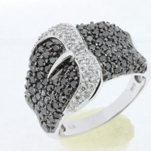 BLACK DIAMOND & DIAMOND RING