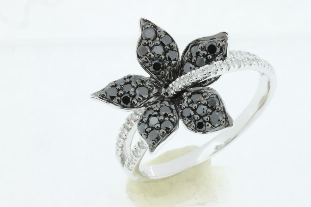 BLACK DIA & DIA FLOWER RING