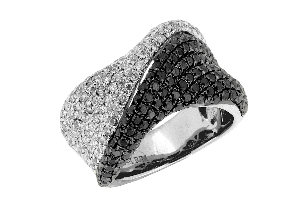 BLACK DIAMOND & DIA RING