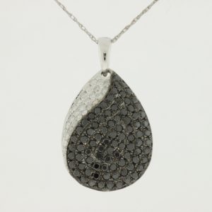 BLACK DIAMOND & DIA PENDANT