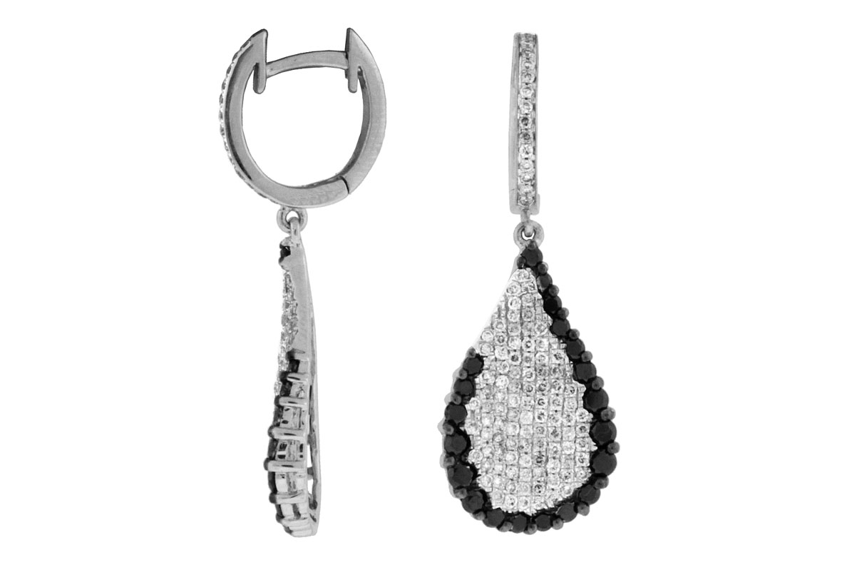 DIAMOND &BLACK DIAMOND EARRING