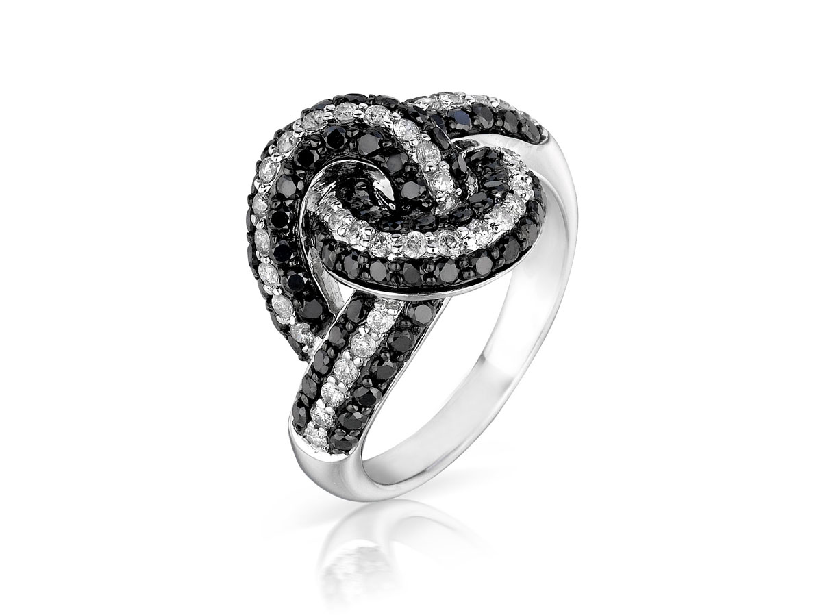 BLACK DIAMOND & DIAMOND RING
