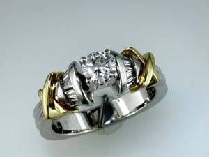 DIAMOND ENGAGEMENT RING