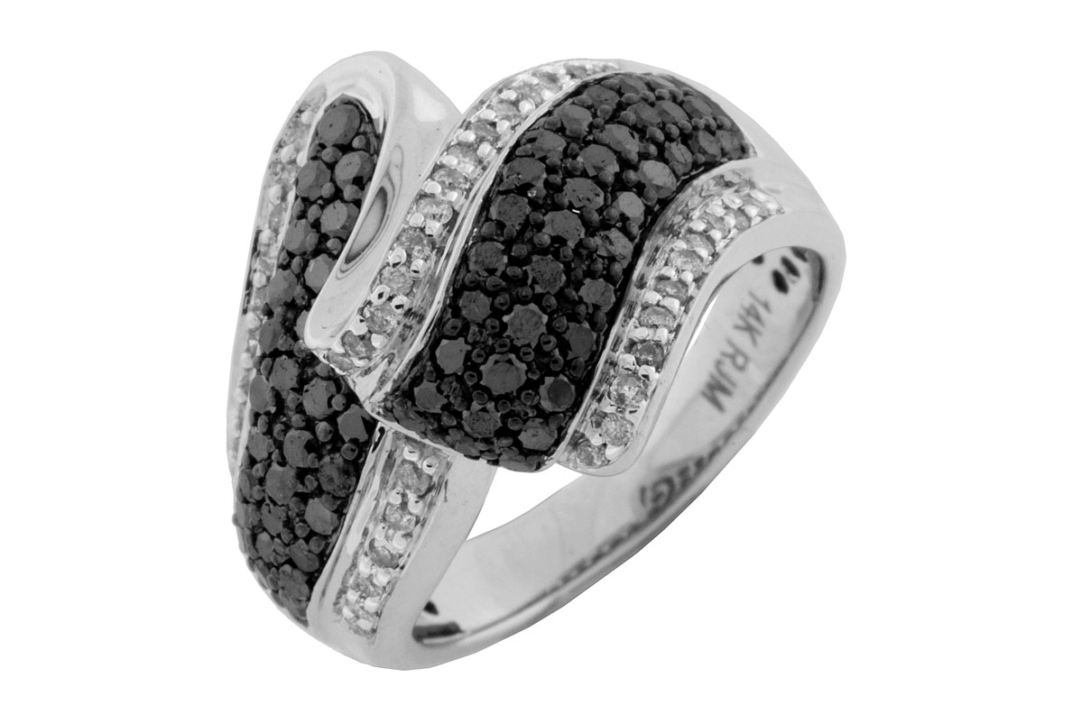 BLACK DIAMOND & DIAMOND RING