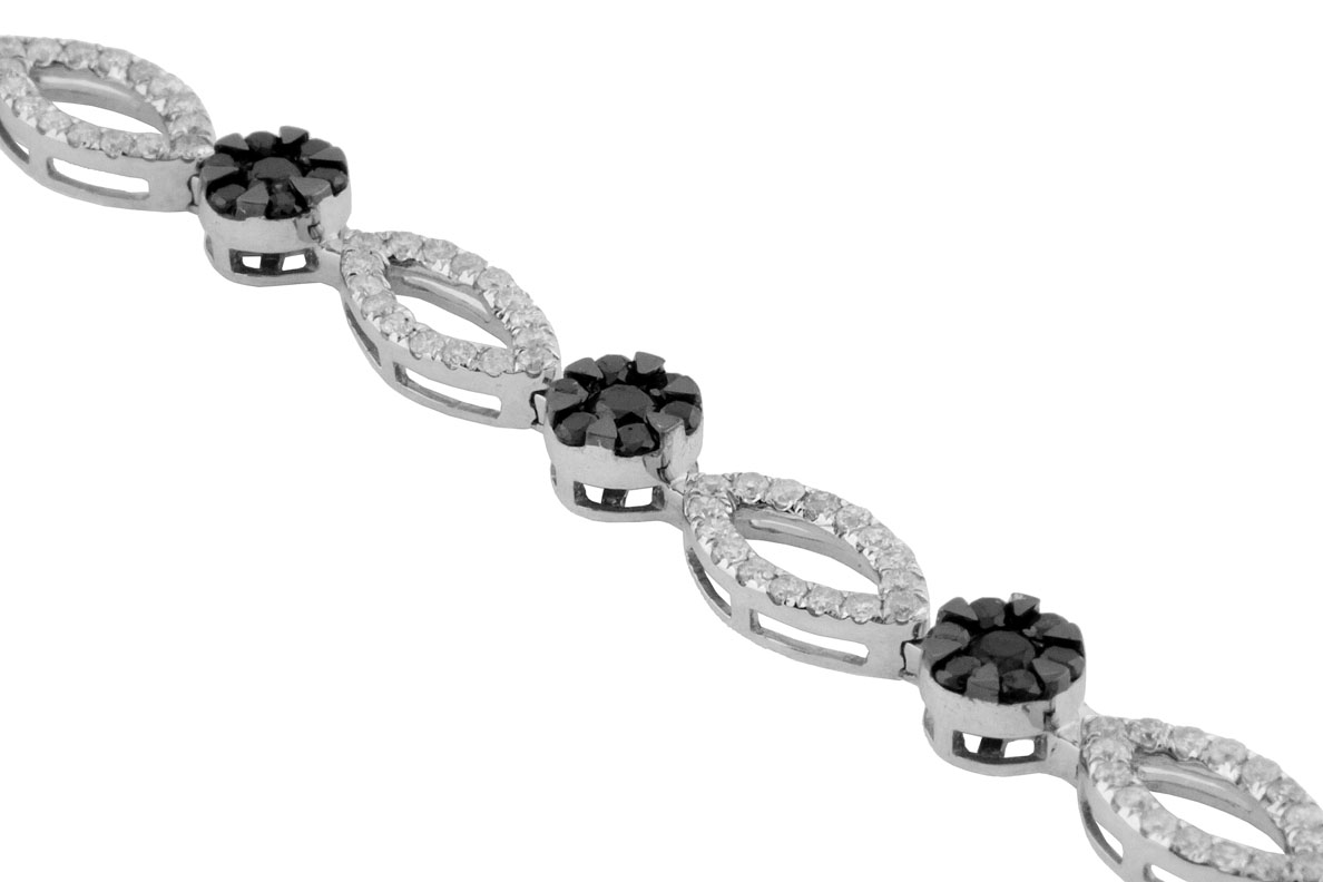 BLACK DIAMOND & DIA BRACELET