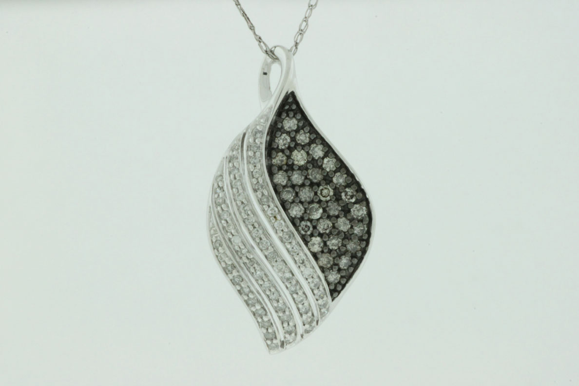 DIAMOND PENDANT