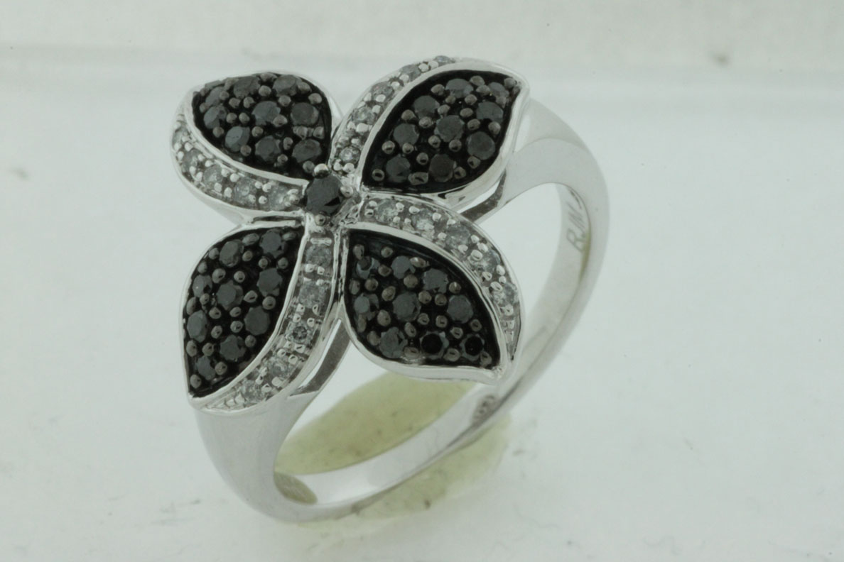 BLACK DIAMOND & DIAMOND RING