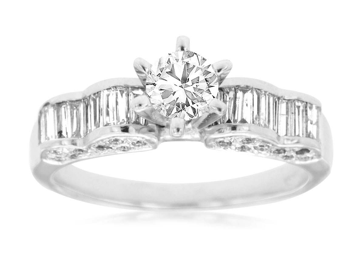 DIAMOND ENGAGEMENT RING