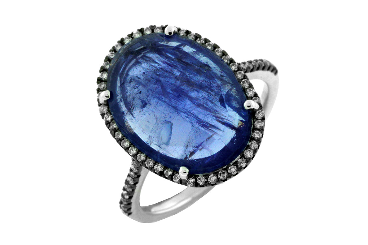 TANZANITE & DIAMOND 18K RING