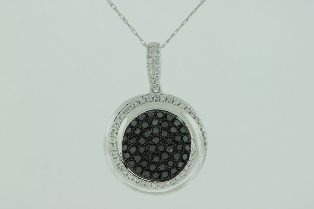 DIAMOND &BLACK DIAMOND PENDANT