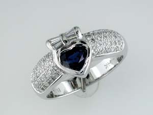 SAPPHIRE & DIAMOND HEART RING