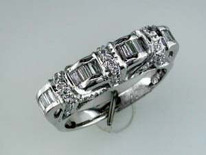 DIAMOND WEDDING RING