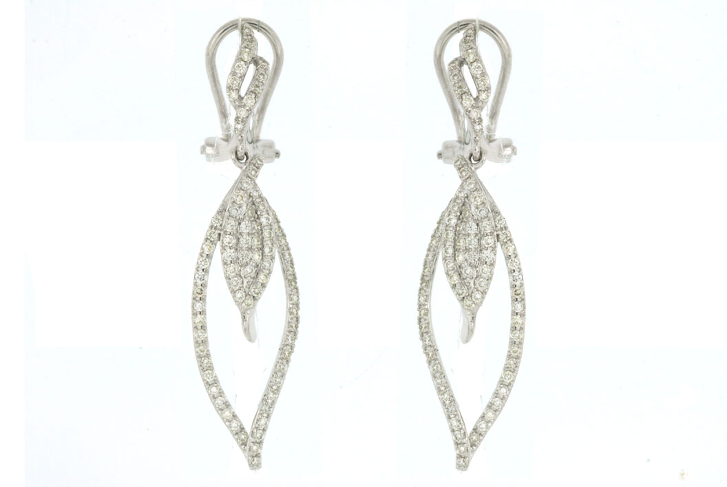DIAMOND EARRING