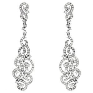 DIAMOND EARRING