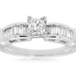 DIAMOND ENGAGEMENT RING