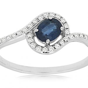 SAPPHIRE & DIAMOND RING