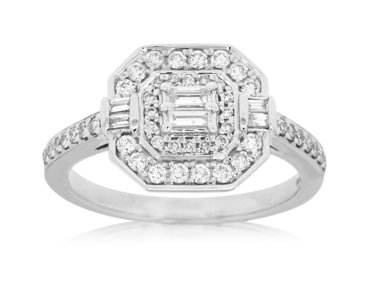 DIAMOND RING