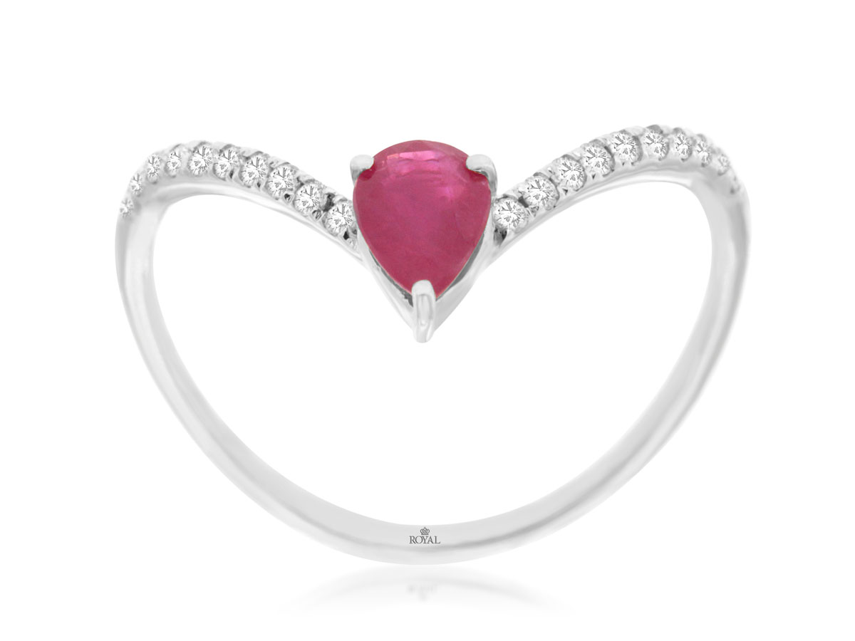 RUBY & DIAMOND RING