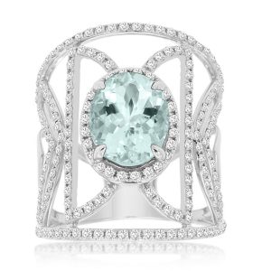 AQUAMARINE & DIAMOND RING