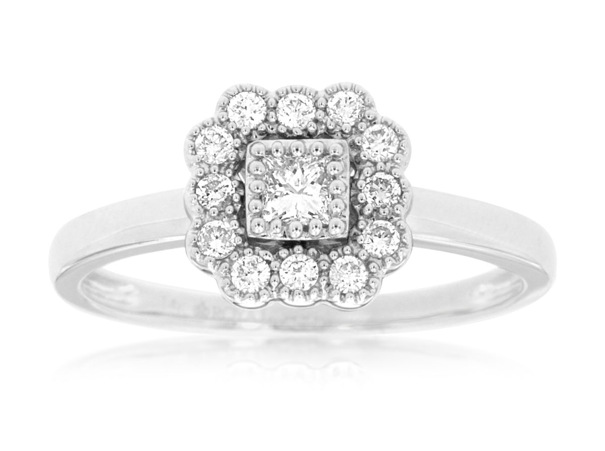 DIAMOND RING