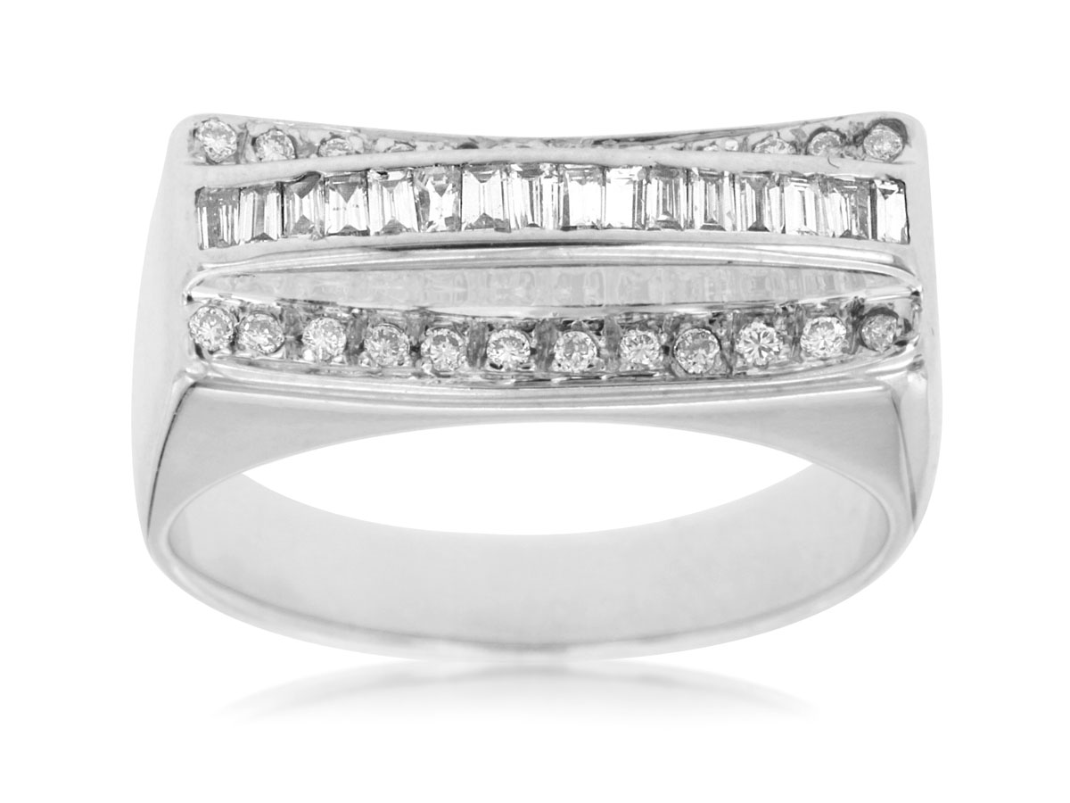 DIAMOND RING