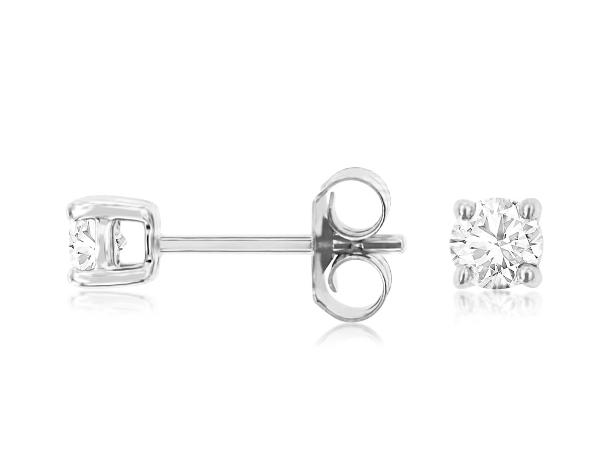 DIAMOND STUD EARRING