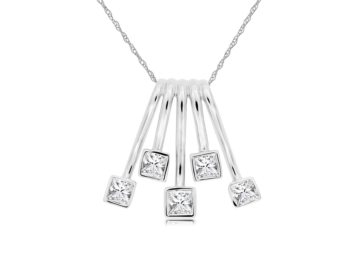 DIAMOND PENDANT