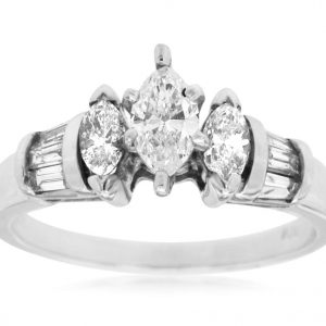 DIAMOND ENGAGEMENT RING