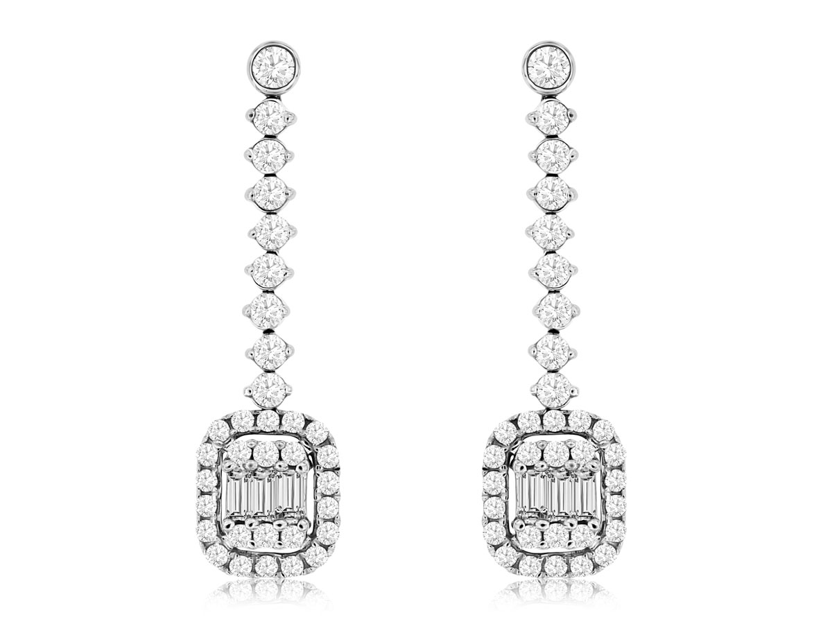 DIAMOND EARRING