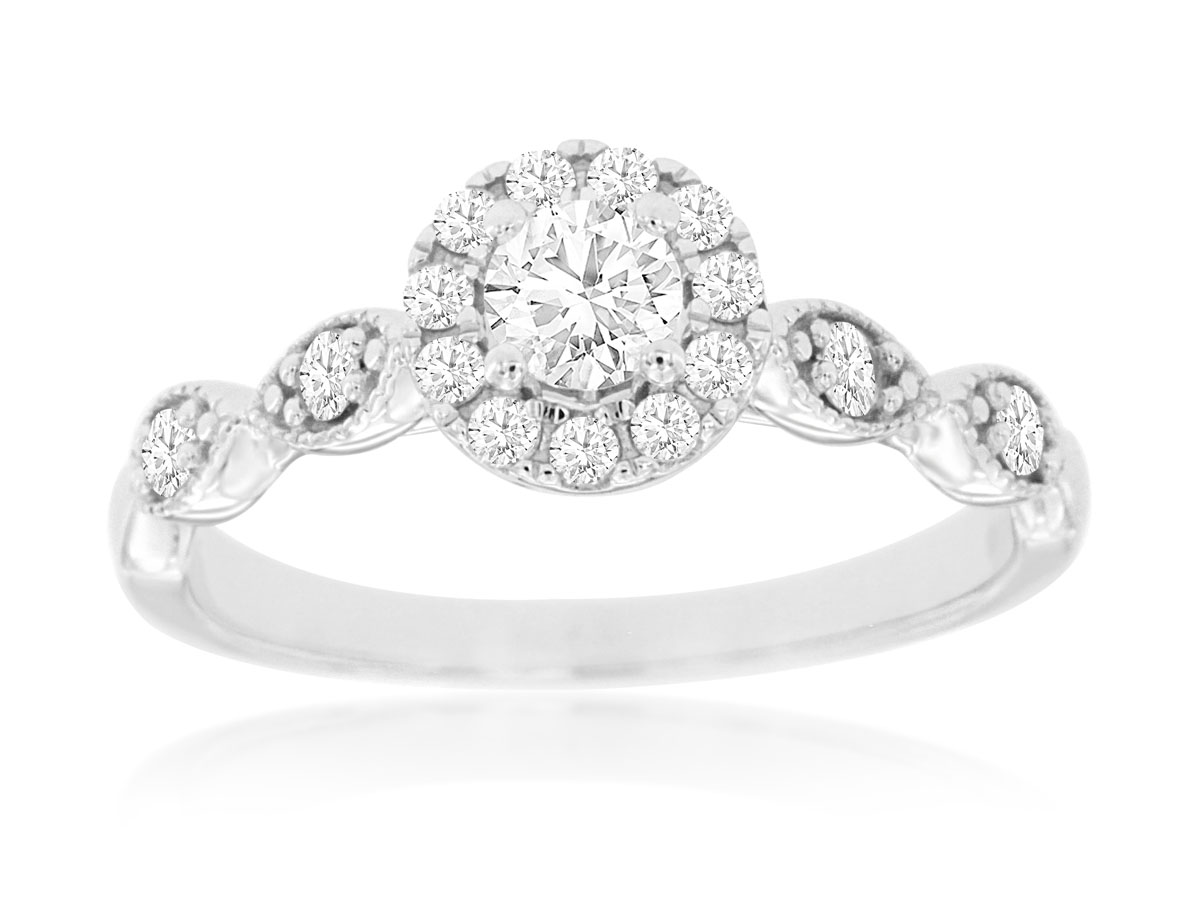 DIAMOND ENGAGEMENT RING