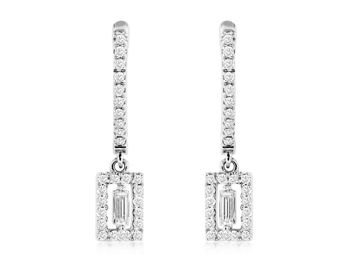 DIAMOND EARRING