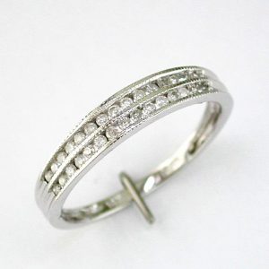 DIAMOND WEDDING BAND