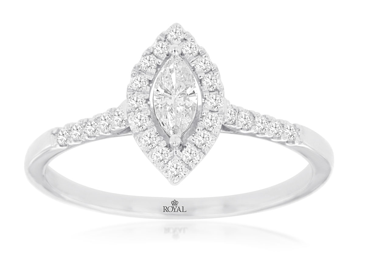 DIAMOND ENGAGEMENT RING