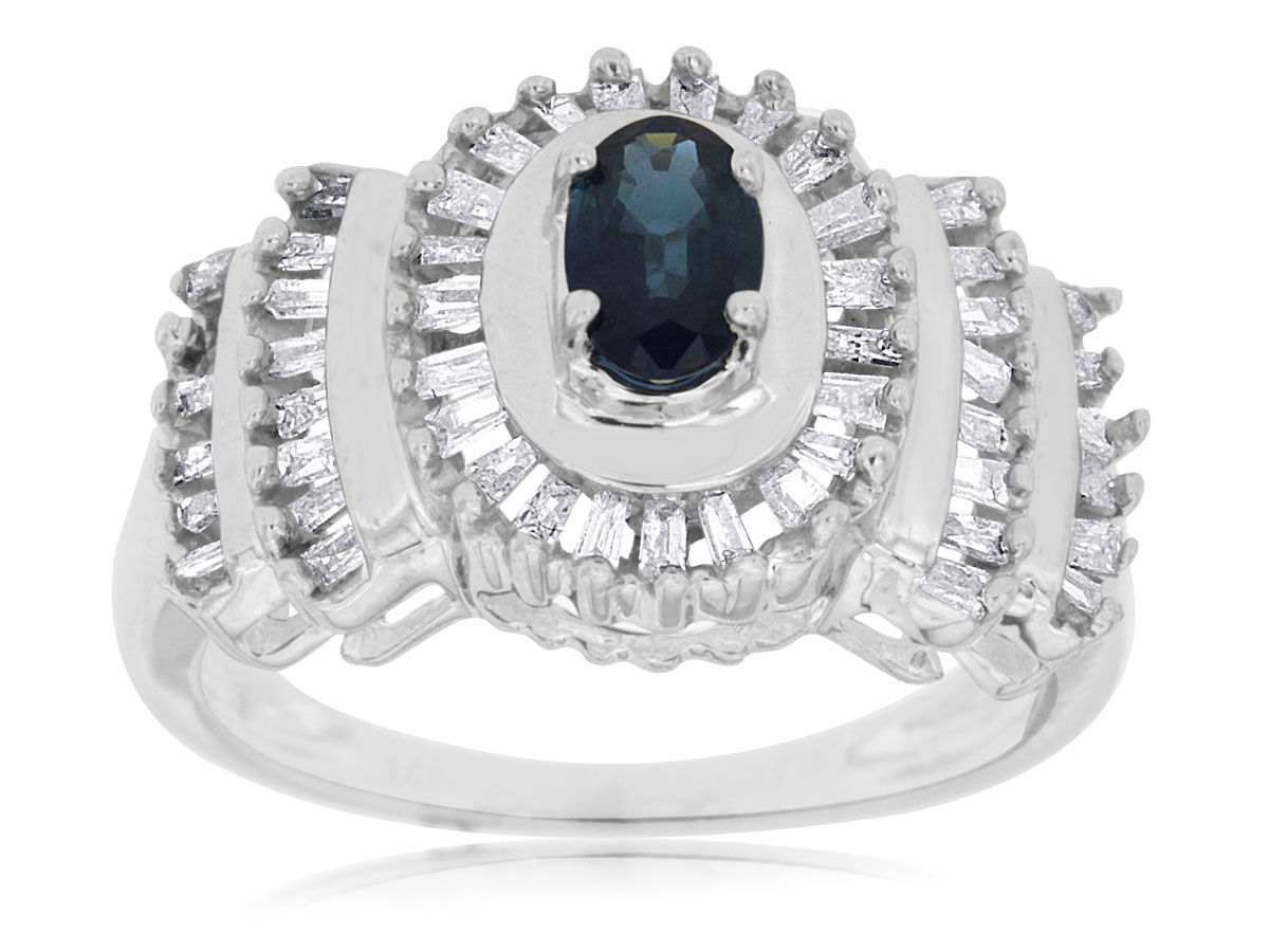 SAPPHIRE & DIAMOND RING