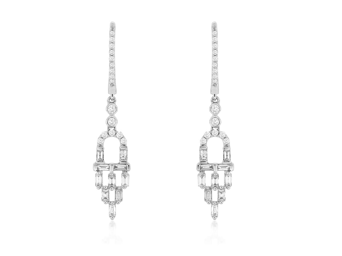 DIAMOND EARRING