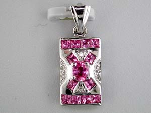 DIAMOND &PINK SAPPHIRE PENDANT