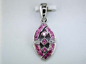 DIAMOND &PINK SAPPHIRE PENDANT