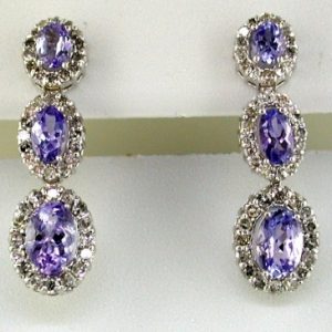TANZANITE & DIAMOND EARRING